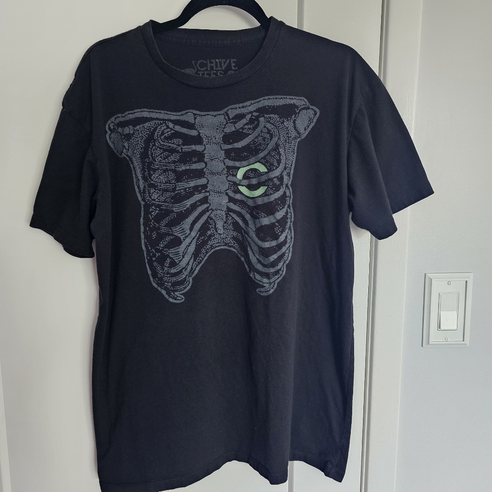 Chive Tees Rib Cage "C" For Heart Skeleton Black Tee Shirt XL